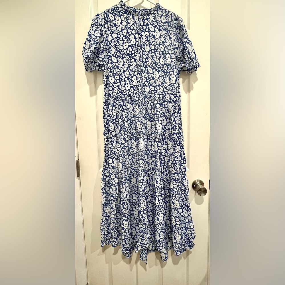 Zara Blue Floral Midi Dress – Ruffle Sleeve, Flowy & Feminine 🌸💙 - Picture 3 of 3